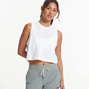 Vuori Women’s White Feather Crop Tank